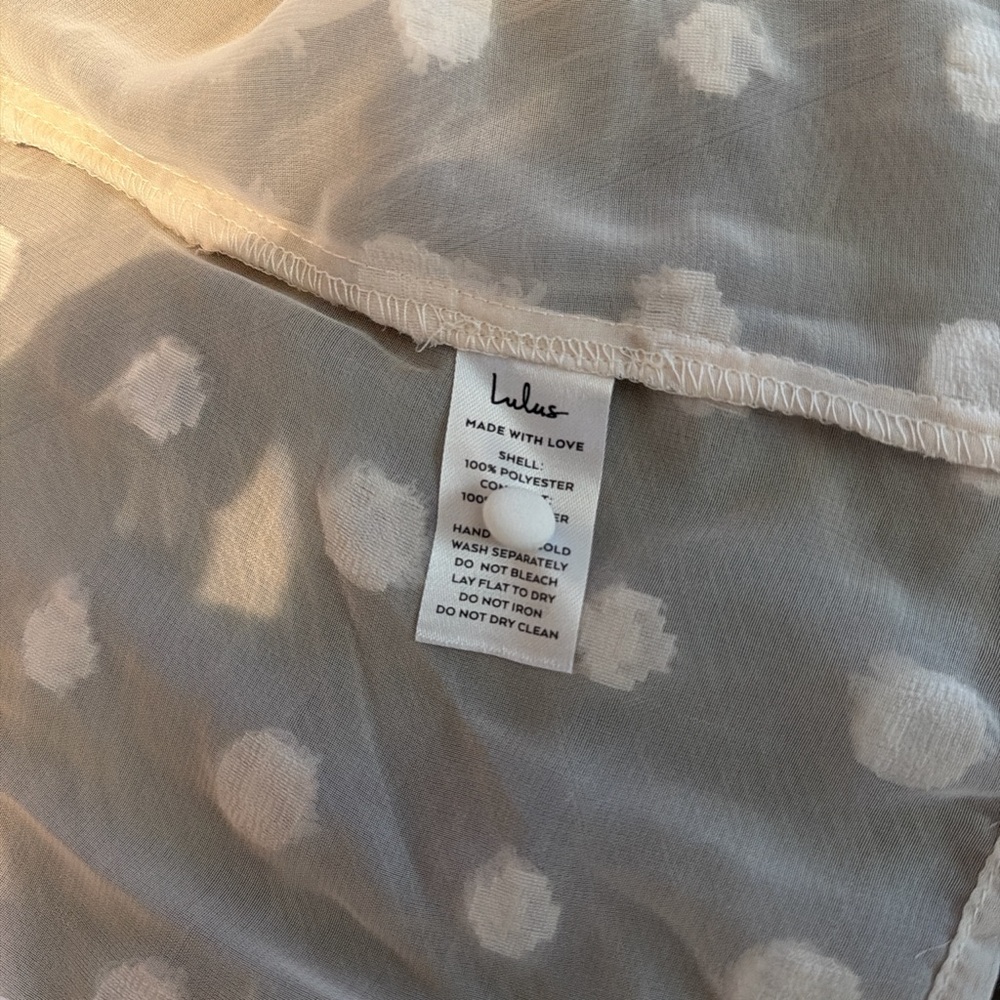 Lulu's Cream Textured Blouse - Picture 5 of 6
